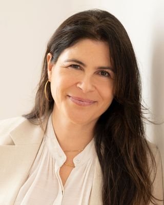 Cristina Higgins profile image